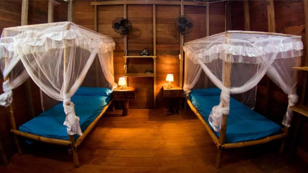 Mentawai Ebay Playground Surfcamp Villa Masokut Luaran gambar