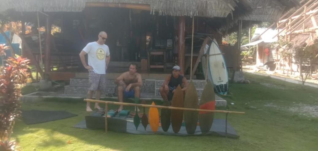 Mentawai Ebay Playground Surfcamp Villa Masokut Luaran gambar